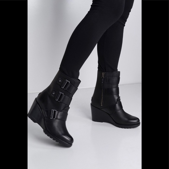 sorel after hours bootie black